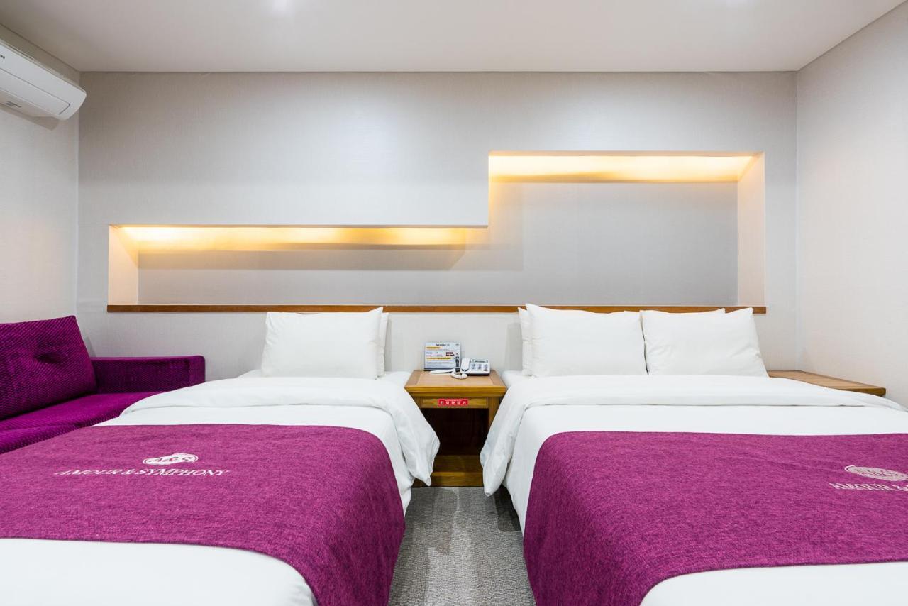 Amour Hotel Suwon Eksteriør bilde