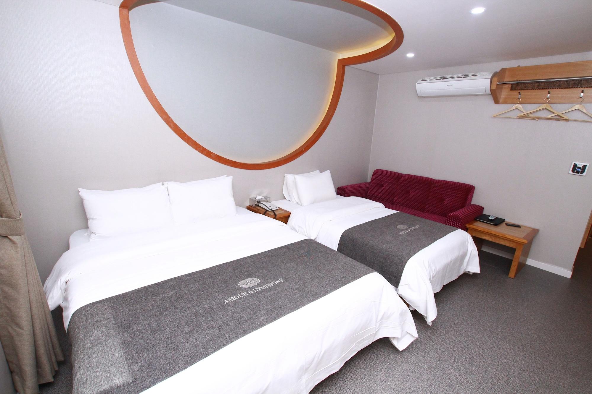 Amour Hotel Suwon Eksteriør bilde