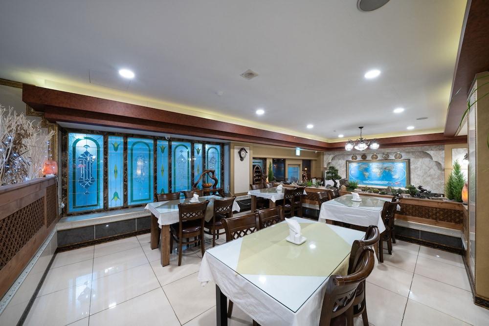 Amour Hotel Suwon Eksteriør bilde