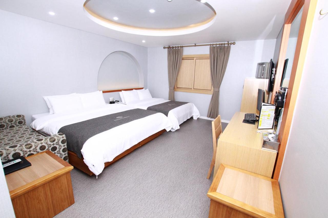 Amour Hotel Suwon Eksteriør bilde