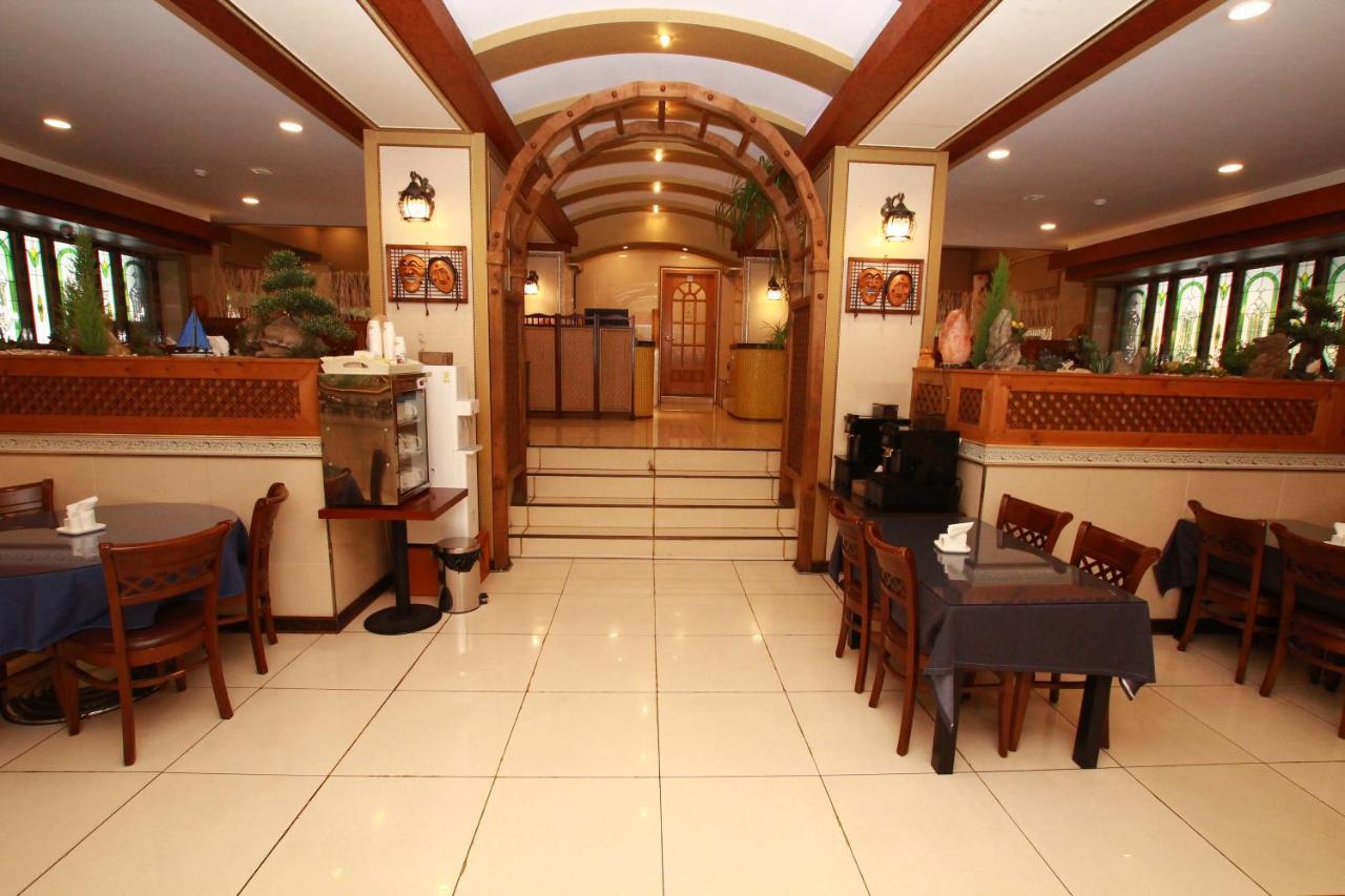 Amour Hotel Suwon Eksteriør bilde